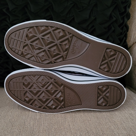 CONVERSE ALL STAR WASHED LILAC UNISEX HI TOP LACE UP SNEAKERS - Picture 9 of 12